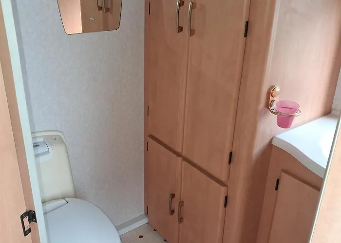 Apartament Ferde Es *